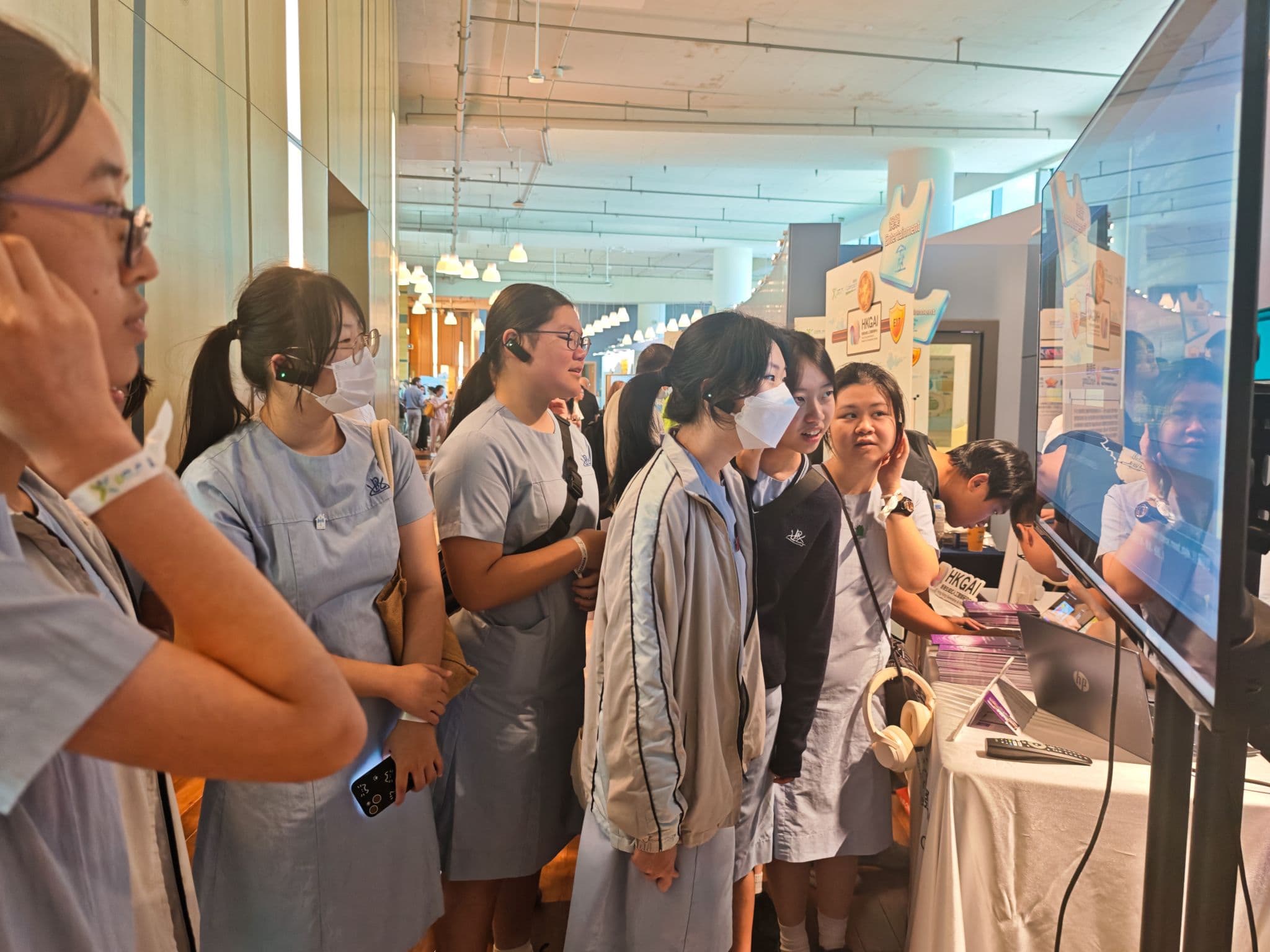 Exploring-the-Future-With-Curiosity-Creativity-and-a-Critical-Mind_10