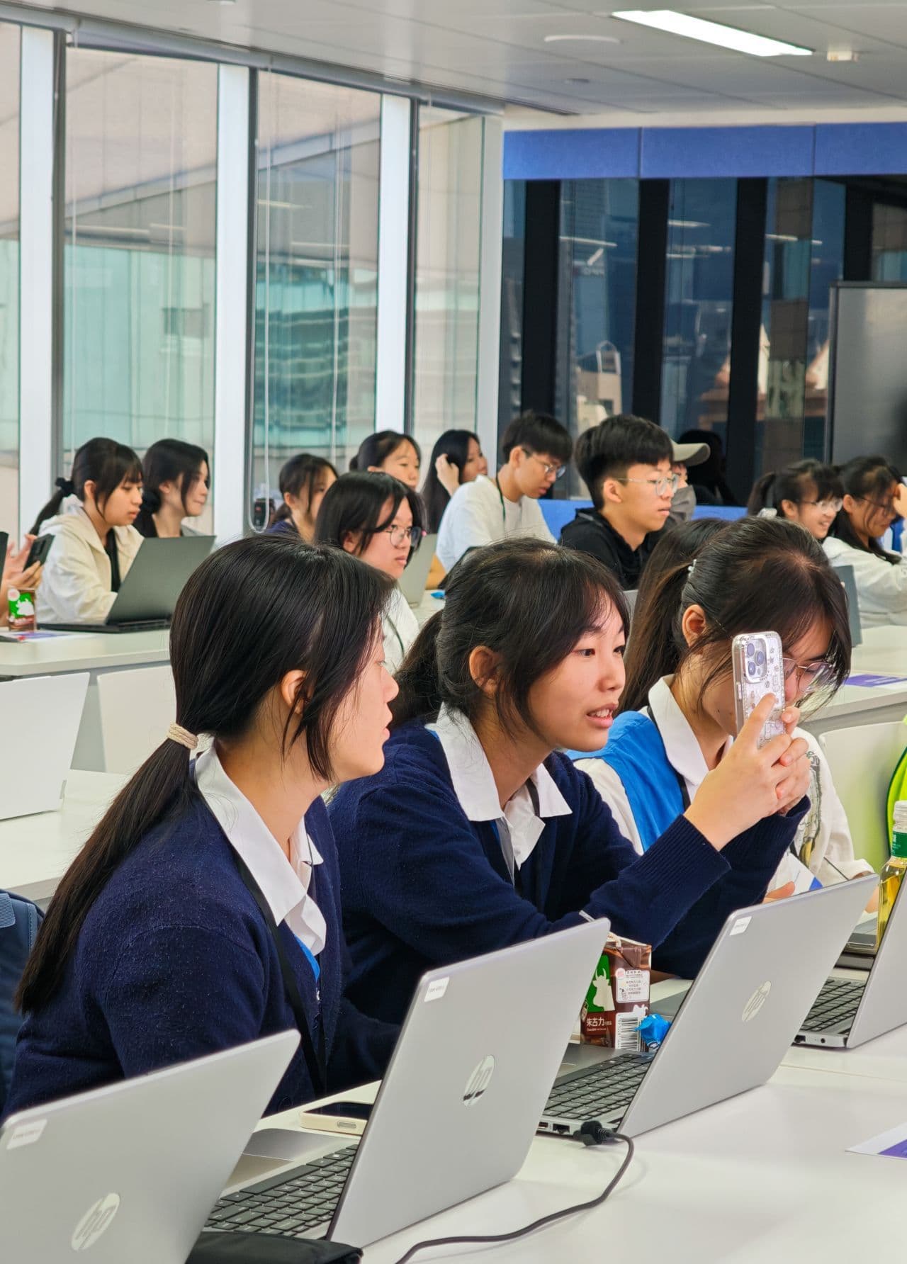 AlipayHK Secondary School Student UI Design Competition & Job Shadowing Program UI Workshop_10